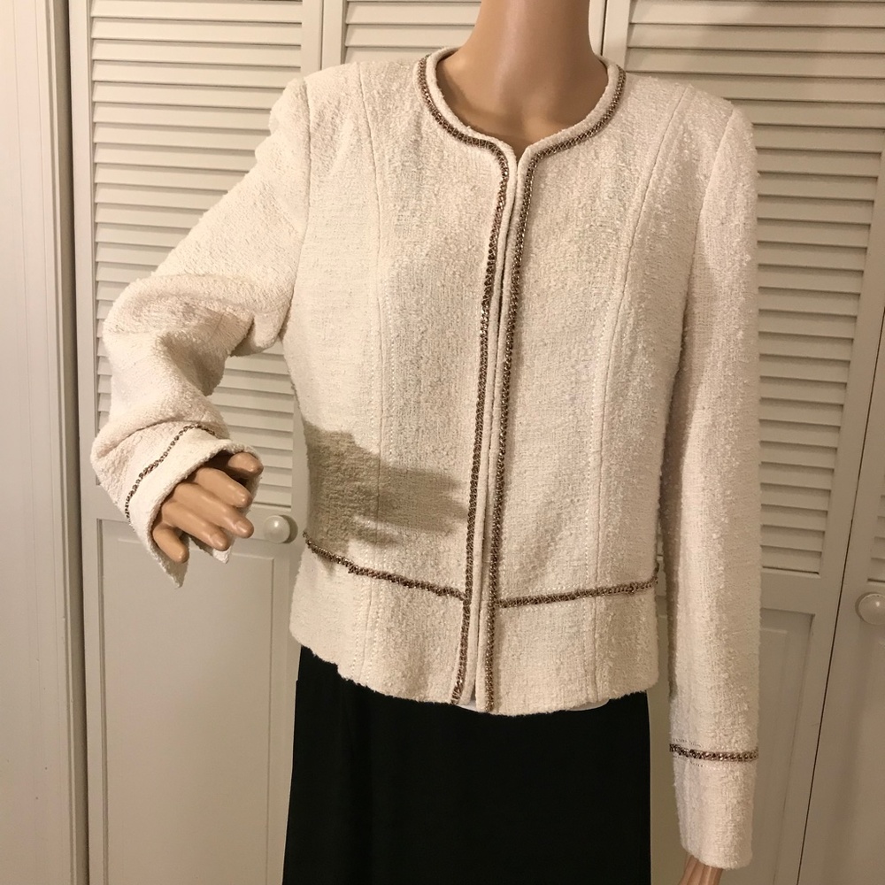 Basler Chain Trimmed Boucle Blazer Large